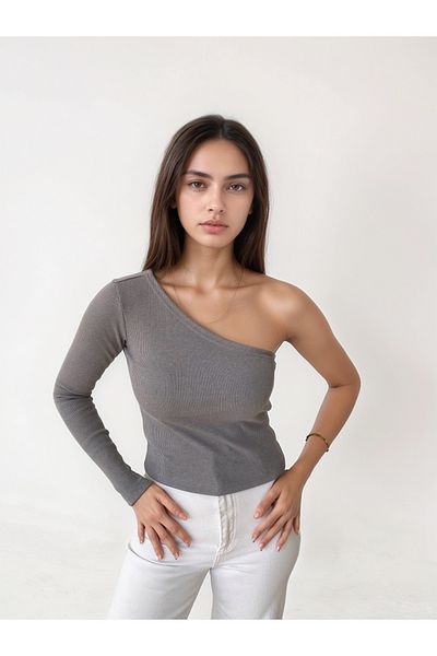 Bled Seamless Single Sleeve Knitted Blouse