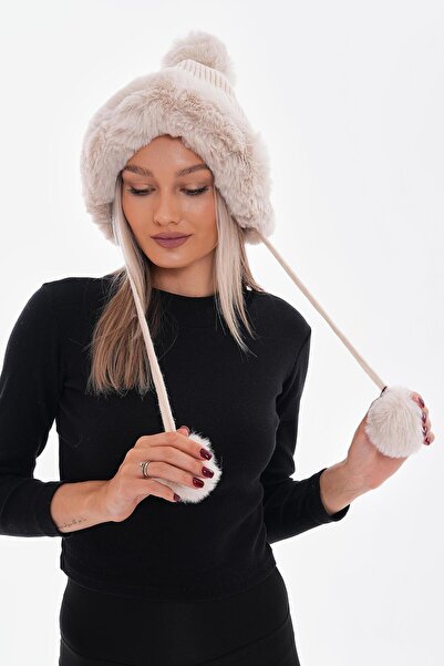 FELLMENS Beige Pompom Plush Beret