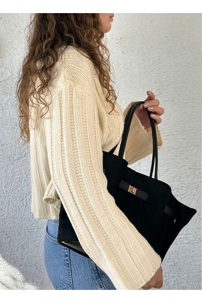 Boutiquehaki Geantă de umăr și crossbody cu snur din piele intoarsa Soone