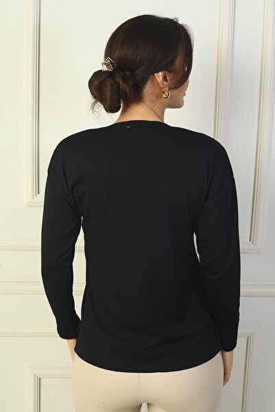 By Saygı Γυναικείο πλεκτό πουλόβερ με λαιμόκοψη V στο μπροστινό μέρος με στάμπα με γράμματα και σχισμές στα πλαϊνά