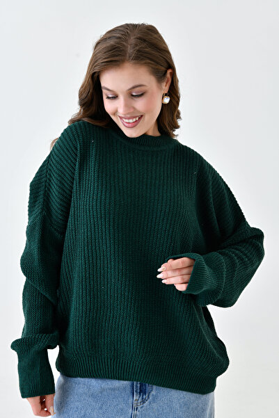 bayansepeti Γυναικείο πλεκτό πουλόβερ με μακριά μανίκια με λαιμόκοψη υπερμεγέθη σμαραγδί πράσινο 1400