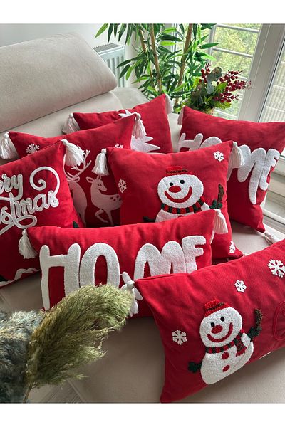en gözde home New Year's Christmas Themed Punch Embroidered 7 Pieces Throw Pillow Cover