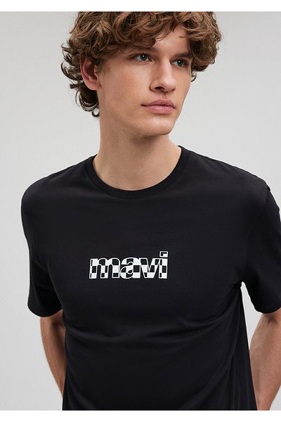 Mavi Λογότυπο Μαύρο T-Shirt κανονική εφαρμογή / κανονική κοπή 0611323-900