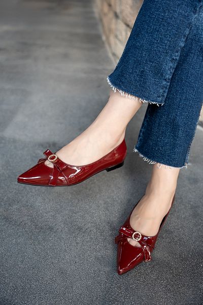 LAMİNTA Balerini de damă Sally Burgundy cu vârf ascuțit cu fundă de piatră