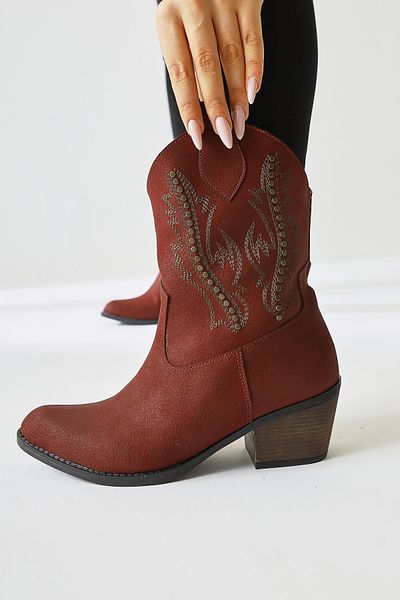 Limoya Fiza Claret Red Pointed Toe Κεντημένο με καρφιά Λεπτομερείς Western γυναικείες μπότες, γυναικείο μποτάκι