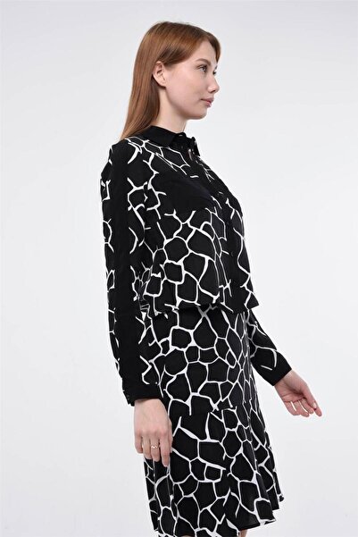 HomeStore Gömlek Mozaik Desenli 2 Cepli Düz Kumaş Garnili - Siyah