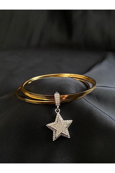Liya Silver Star Charm Gold 3-Piece Ajda Steel Bracelet. 6 cm Diameter