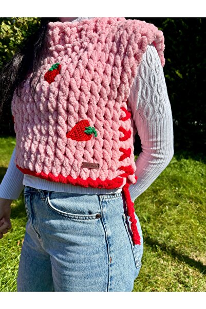 Meltem's ÇİLEK MOTİFLİ KADIN SÜVETER