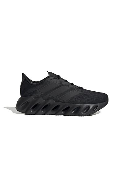 adidas Men's Black Running Shoes - Switch Fwd M, D1779