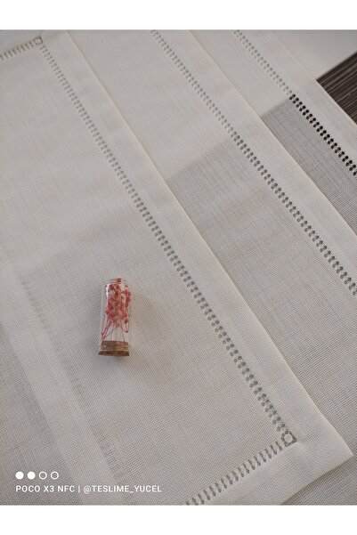 Etamin nakisim 3 parça salon takımı. Runer, konsol ve orta sehpa. Kırık beyaz...