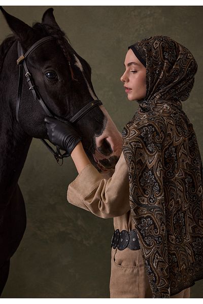Fresh Nude Vintage Echo Patterned Shawl