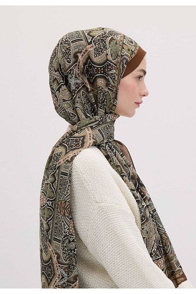 Fresh Helenne Patterned Forest Green Shawl