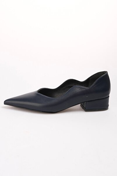 Mio Gusto Gloria Genuine Leather Navy Blue Color Women's Low Heeled Shoes