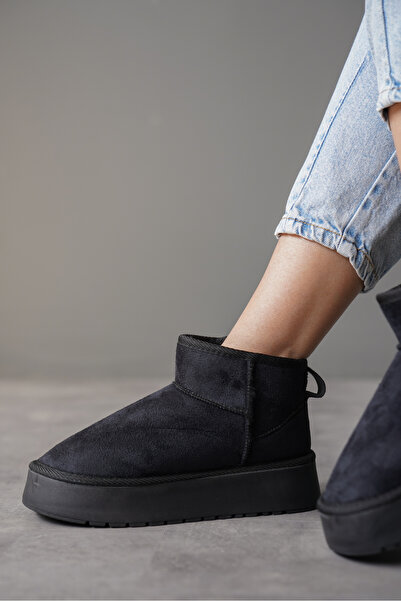 Lizzu Чорні жіночі черевики - товста підошва та внутрішній хутряний утеплювач Stelvi