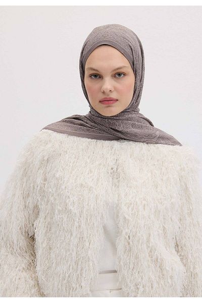 Fresh Metallic Gray Reinna Patterned Shawl