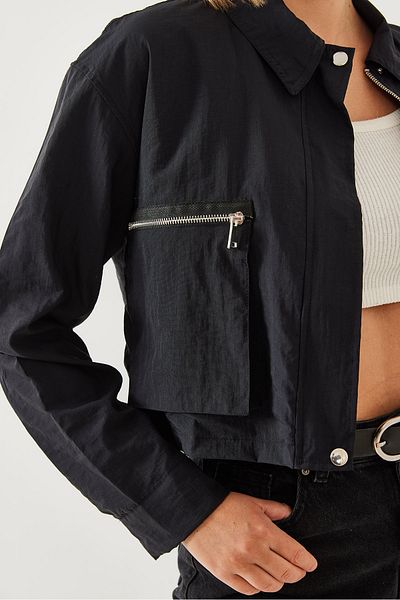 Bianco Lucci Women's Bellows Pocket Parachute Fabric Crop Jacket 2403 60351152
