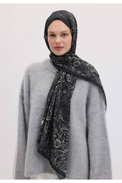 Fresh Night Blue - Freesia Patterned Shawl