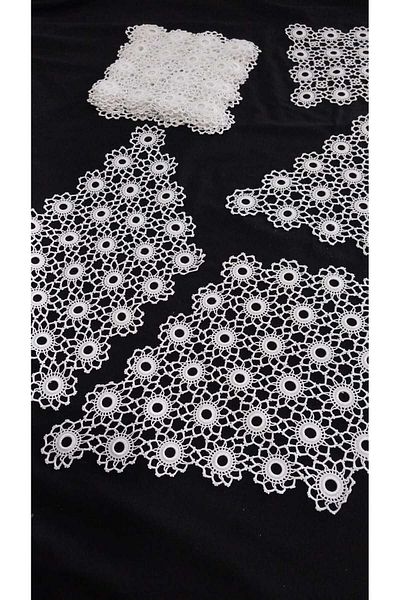 Papatyam Vintage Lace Set - 12 Napkins, 3 Coffee Table Cloths/Handcrafted)