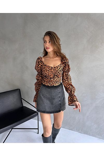 Fav Style Γυναικεία λαιμόκοψη με μακριά ραφή Λεπτομερή μανίκια Λεοπάρ μπλούζα καφέ