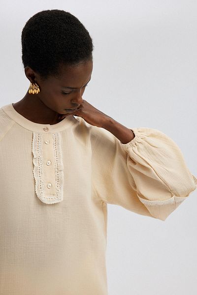 Touché Privé Lace Detailed Muslin Tunic