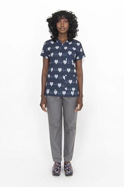 Moodamedikal Gri Kalp Ritim Desenli Likralı Kumaş Cerrahi Takım V Yaka Forma