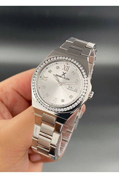 Daniel Klein Kadın Kol Saati Çelik kordon 3 ATM Su Geçirmez Gümüş Renk