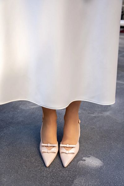 LAMİNTA Γυναικεία παπούτσια με τακούνι Maritza Nude Bow με λεπτομέρεια με αγκράφα