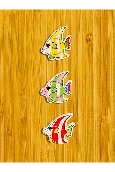 Kartopu Decorative Painted Wooden Fish Ornament Button 30 X 35 Mm. Pack of 3. Colorful.