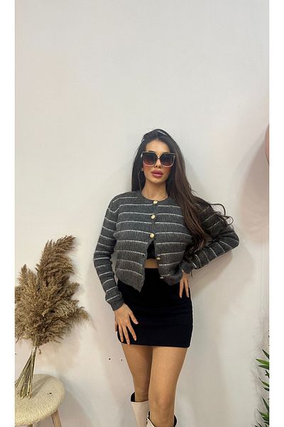 GİZONLY Striped Crop Cardigan