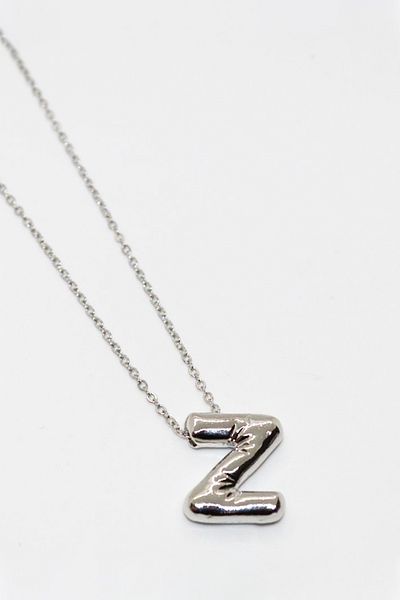 EUROMODA Simple Chain Letter Necklace with Letter Design