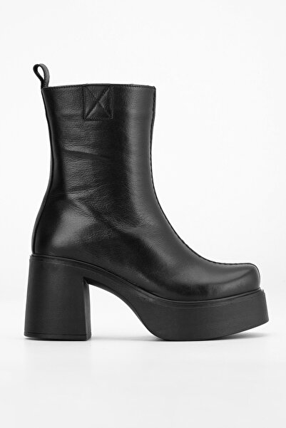 ANALİN SHOES Dámské boty z pravé kůže s černou silnou podrážkou