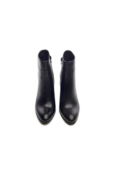 derinet Klasik Hakiki Deri Fermuarlı Topuklu Kadın Bot