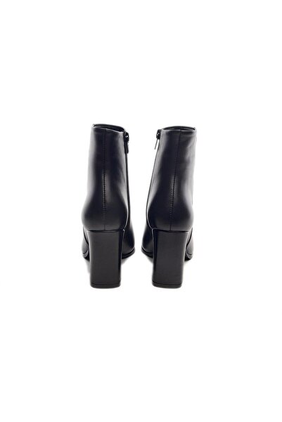 derinet Klasik Hakiki Deri Fermuarlı Topuklu Kadın Bot