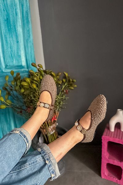 SHOEBELLAS Γυναικείες μπαλαρίνες Beef Brown Velvet με χρυσή αγκράφα