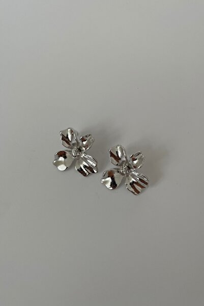 Lavian Accessories Parlak Gold Tiger Lily Çiçek Küpe