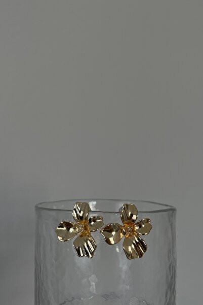 Lavian Accessories Parlak Gold Tiger Lily Çiçek Küpe