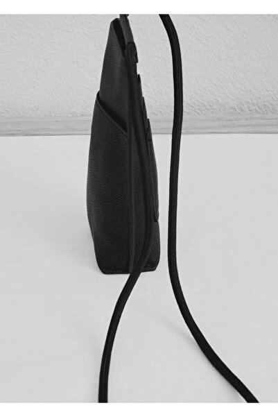 MANGO Man Kompakt deri etkili mini çapraz çanta