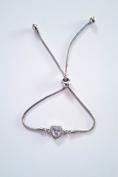 - Ergonomic Zircon Gemstone White Heart Bracelet - Discover the Elegance on Your Wrist!