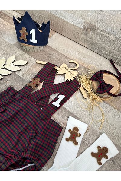 Feriatolye New Year's Concept Cookie Man Concept Baby Boy Salopet Bow Tie Salopet Socks Crown Set