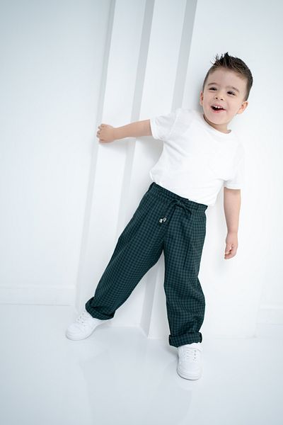 Aslı Türkoğlu Pantaloni oversize în carouri pentru copii unisex