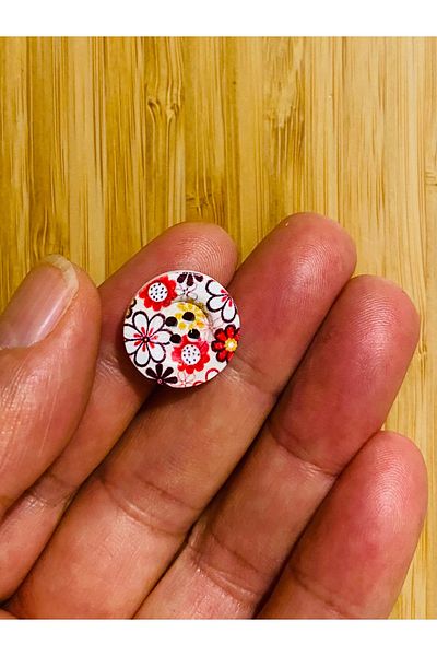 Kartopu Flower Pattern Painted Decorative Wooden Button 18 Mm. Pack of 6.