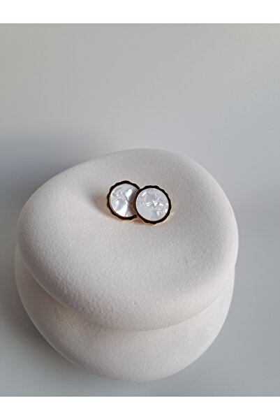 BHR AKSESUAR أقراط مستديرة من اللؤلؤ الذهبي