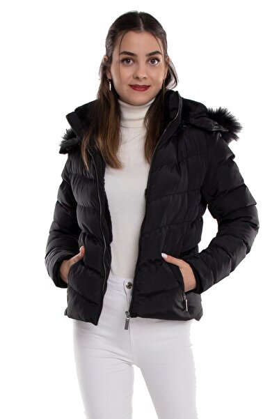 PIQUE Adele23 Kapüşonlu Içi Kürklü Kısa Kadın Mont