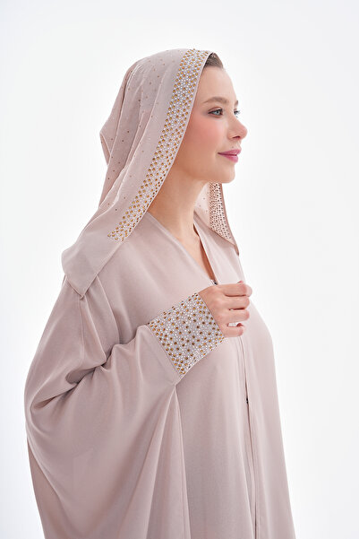 GigiTex عباية على شكل فراشة مع غطاء للرأس وتفاصيل حجرية - تناسب المقاسات 38-44