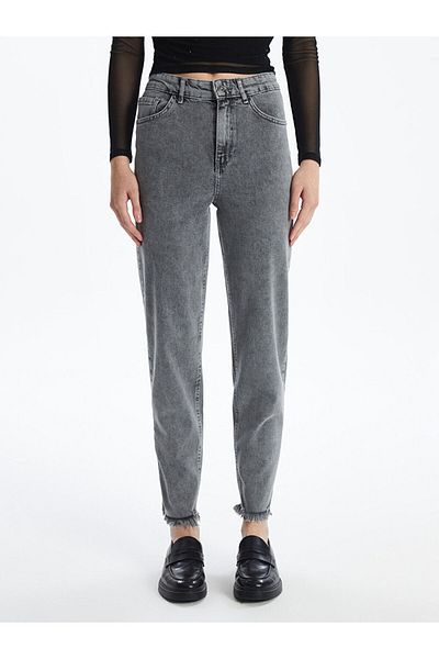 LC Waikiki Γυναικείο τζιν παντελόνι Mom Fit