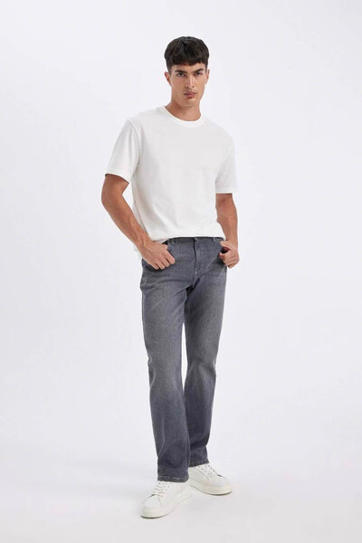 DeFacto Sergio Regular Fit Normal Kalıp Gri Erkek Jean Pantolon B7349AX/NM55