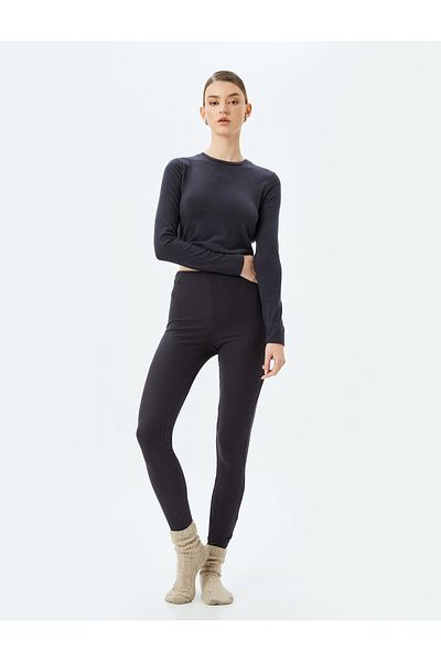 Koton Long Sleeve Crew Neck Knit Crop Sleepwear Top
