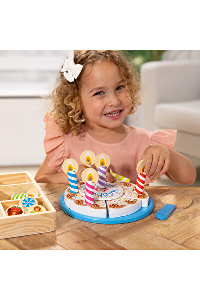 Melissa & Doug Ahşap Doğum Günü Partisi