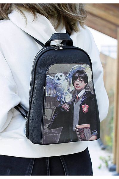 Dogo Women's Vegan Leather Black Backpack - Warner Bros Harry And Hedwig Harry Potter Design