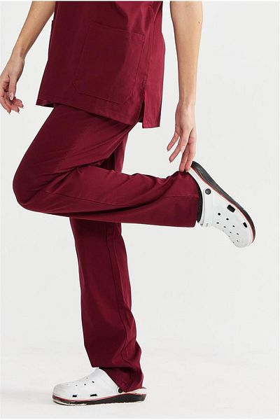 Çatı Medikal Ultralycra Basic - Tricou chirurgical cu fundul unic din Lycra Doctor Nurse Scrubs (UNISEX), Roșu Claret